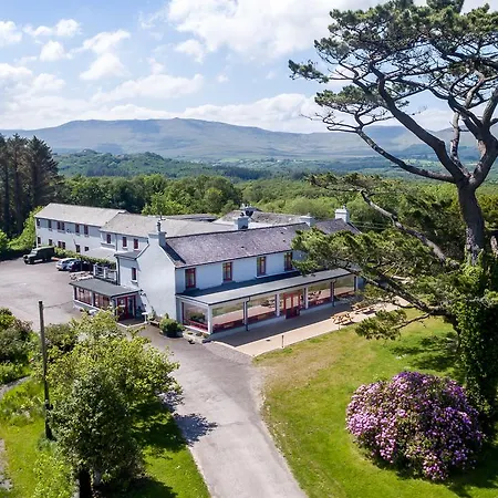 Glencar Hotel *